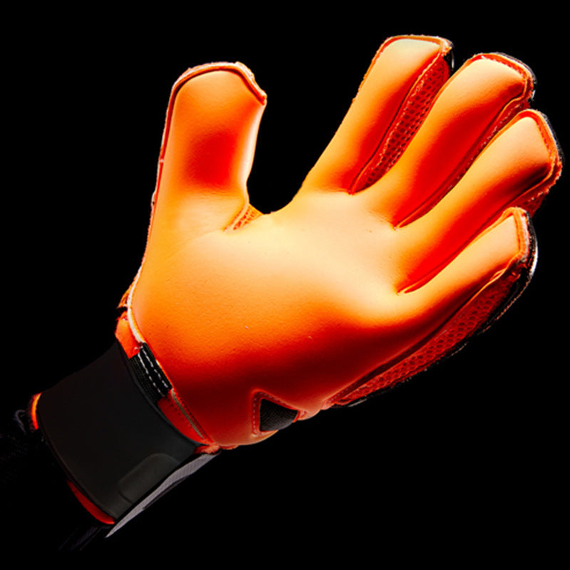 Goalkeeper gloves