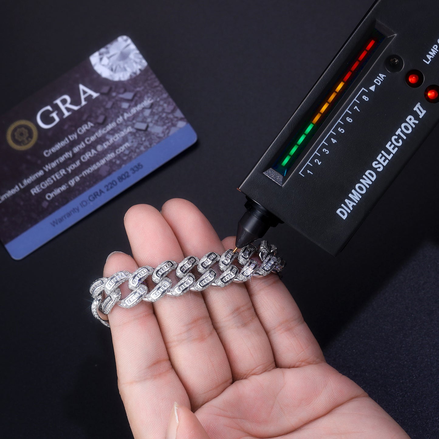 Set With Top-quality Moissanite, This Luxurious And Fashionable Light Luxury Jewelry Silver Bracelet Is Made Of S925 Silver Electroplated With Platinum - Zalixer