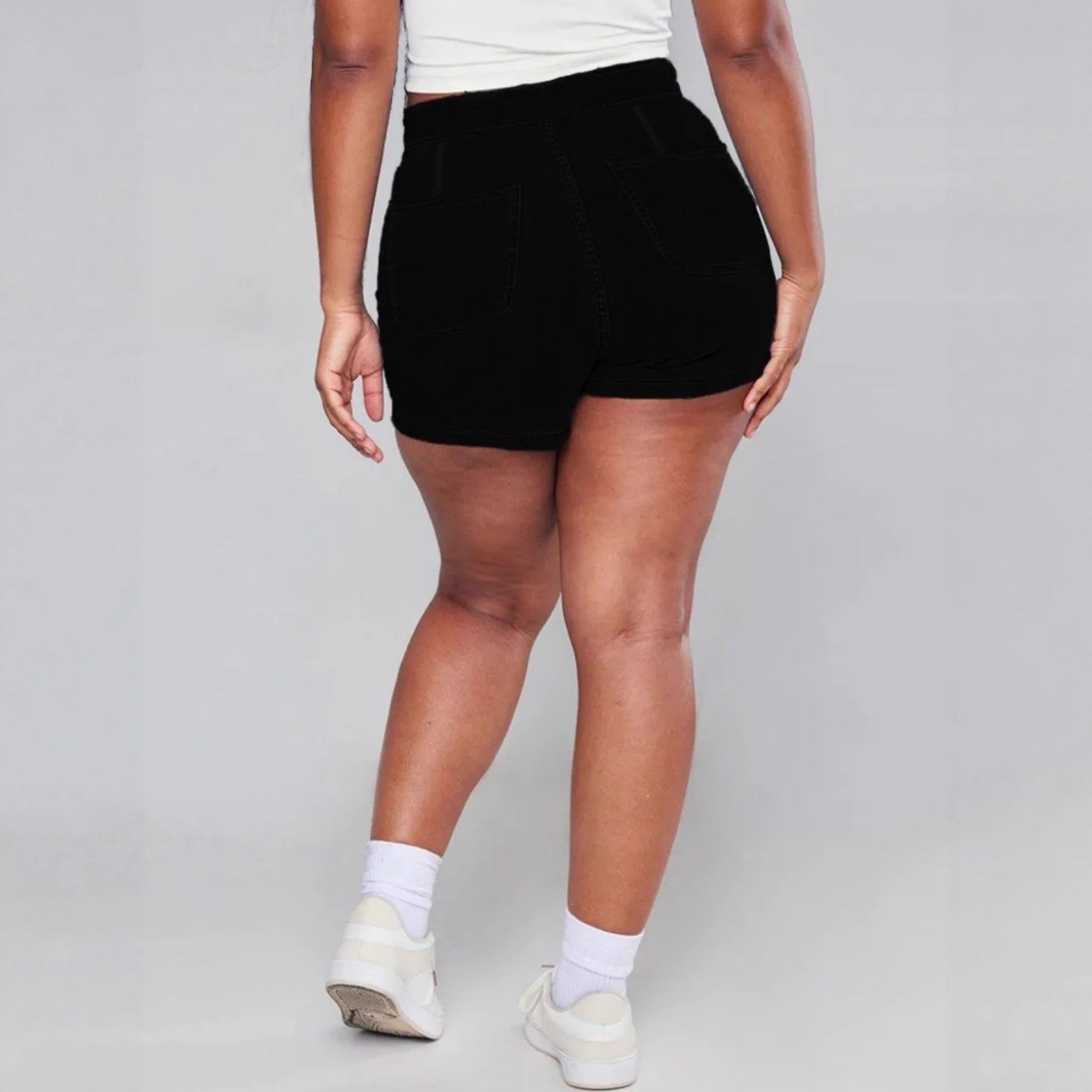 Womens Stylish Form-fitting High-waisted American-style Denim Shorts - Zalixer