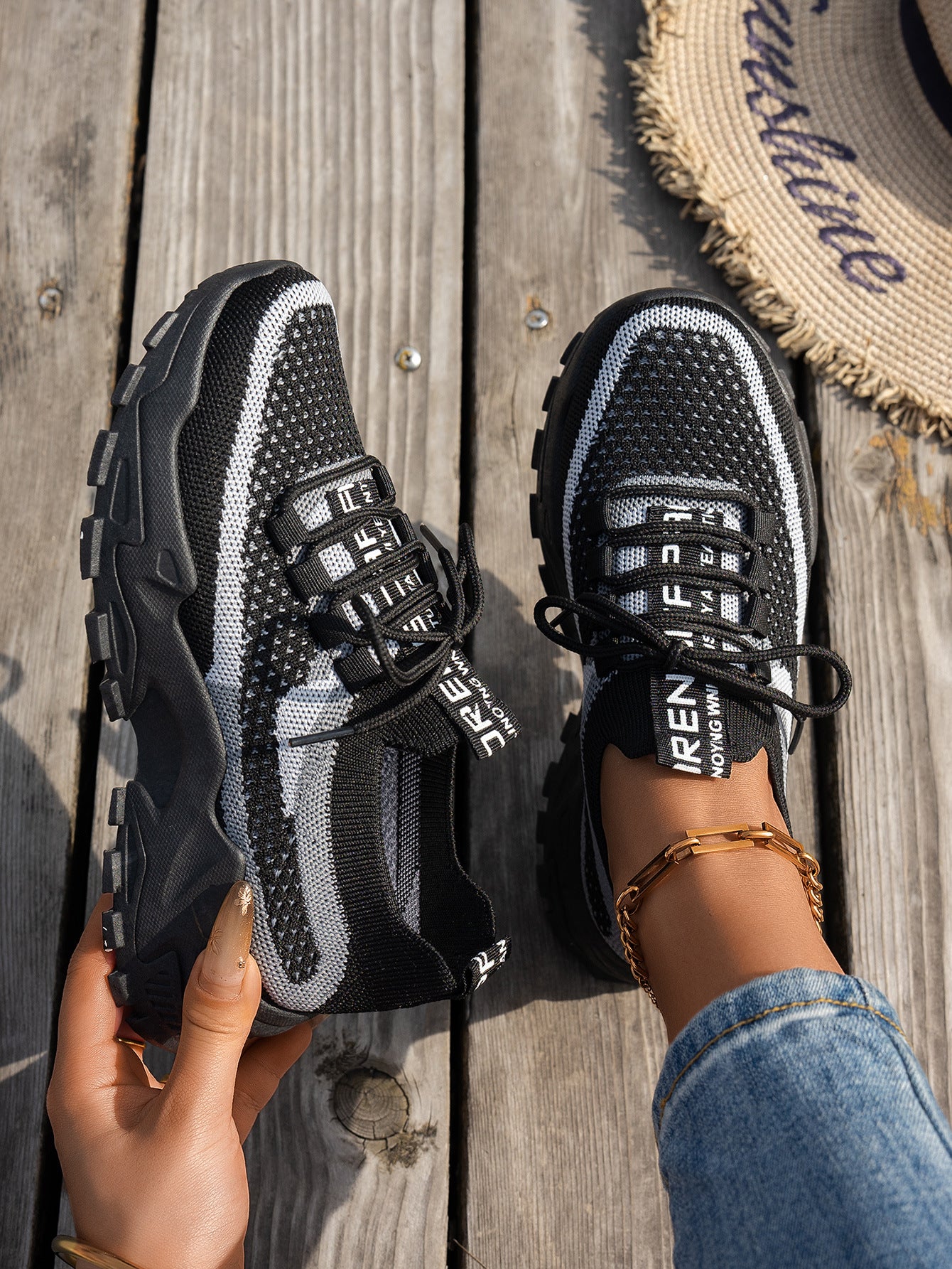 Flyknit Mesh Shoes Women's Breathable Lace-up Sneakers Walking Running Casual Shoes - Zalixer