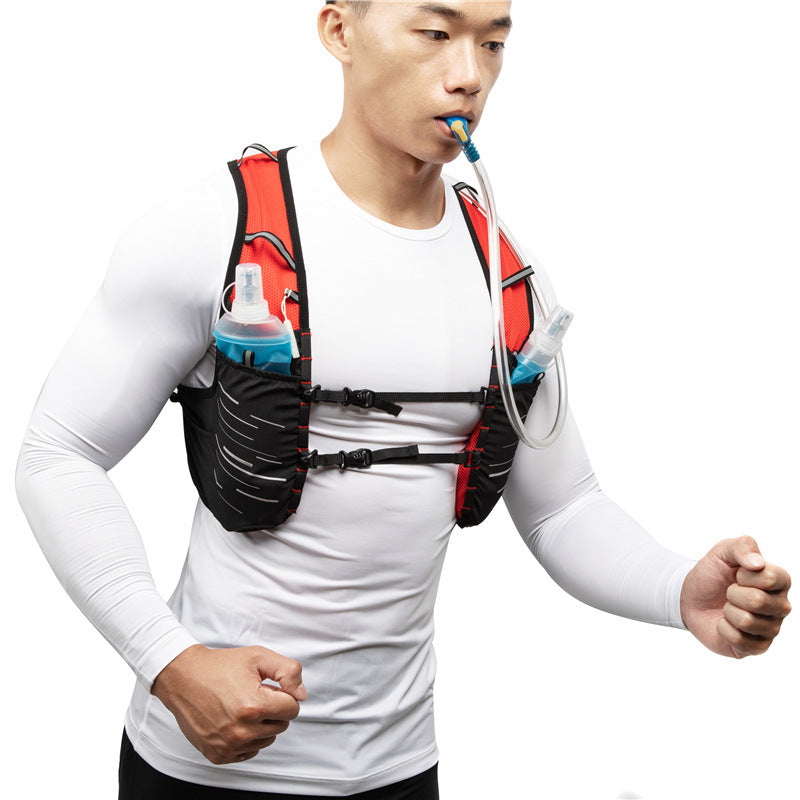 Marathon Running Cross-country Mountaineering Backpack Containing Water Bag