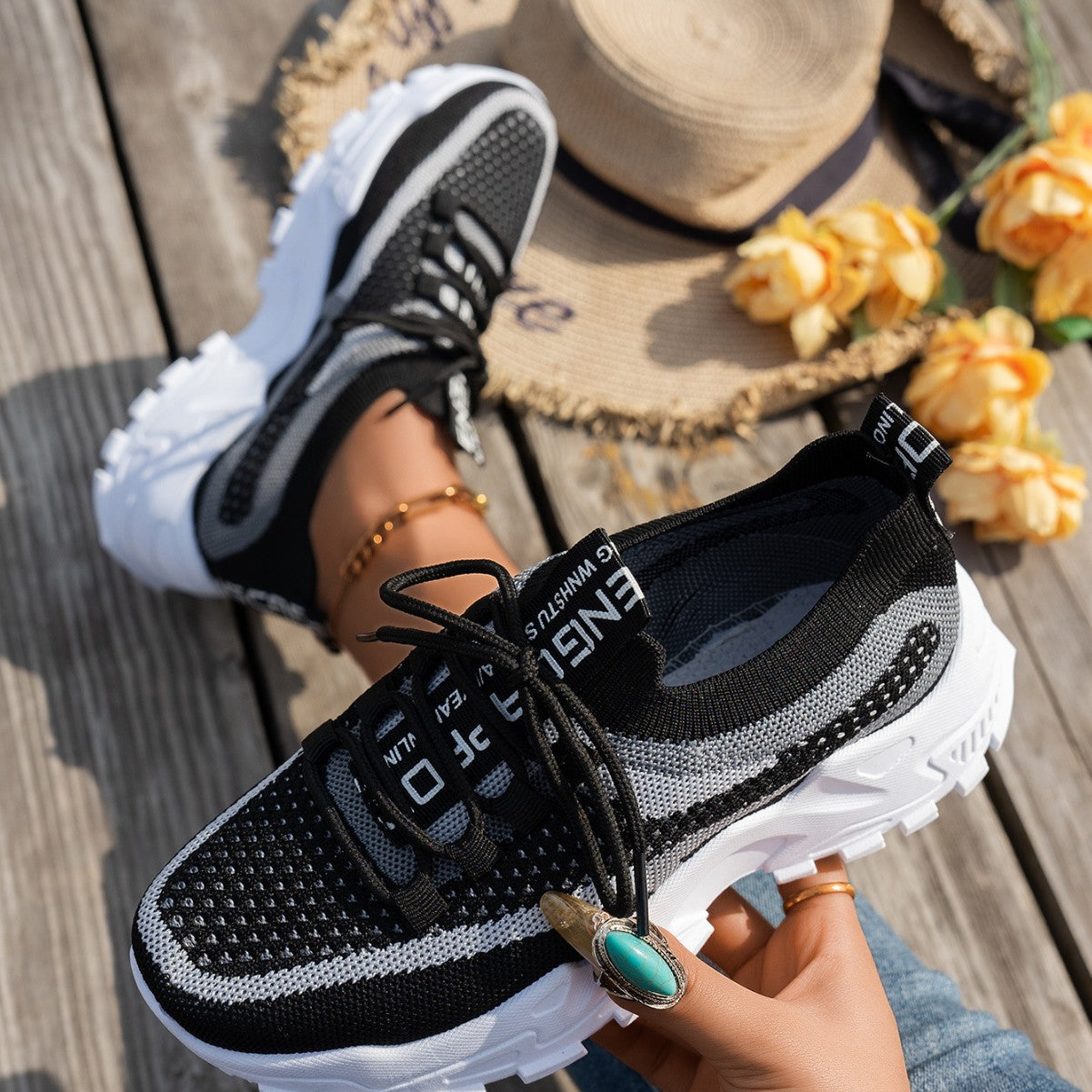 Flyknit Mesh Shoes Women's Breathable Lace-up Sneakers Walking Running Casual Shoes - Zalixer